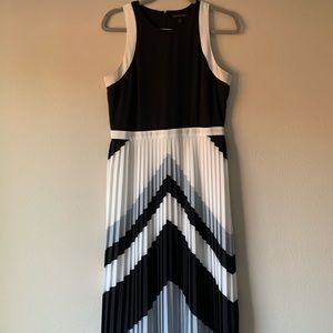 Banana Republic Midi Dress - Size 6